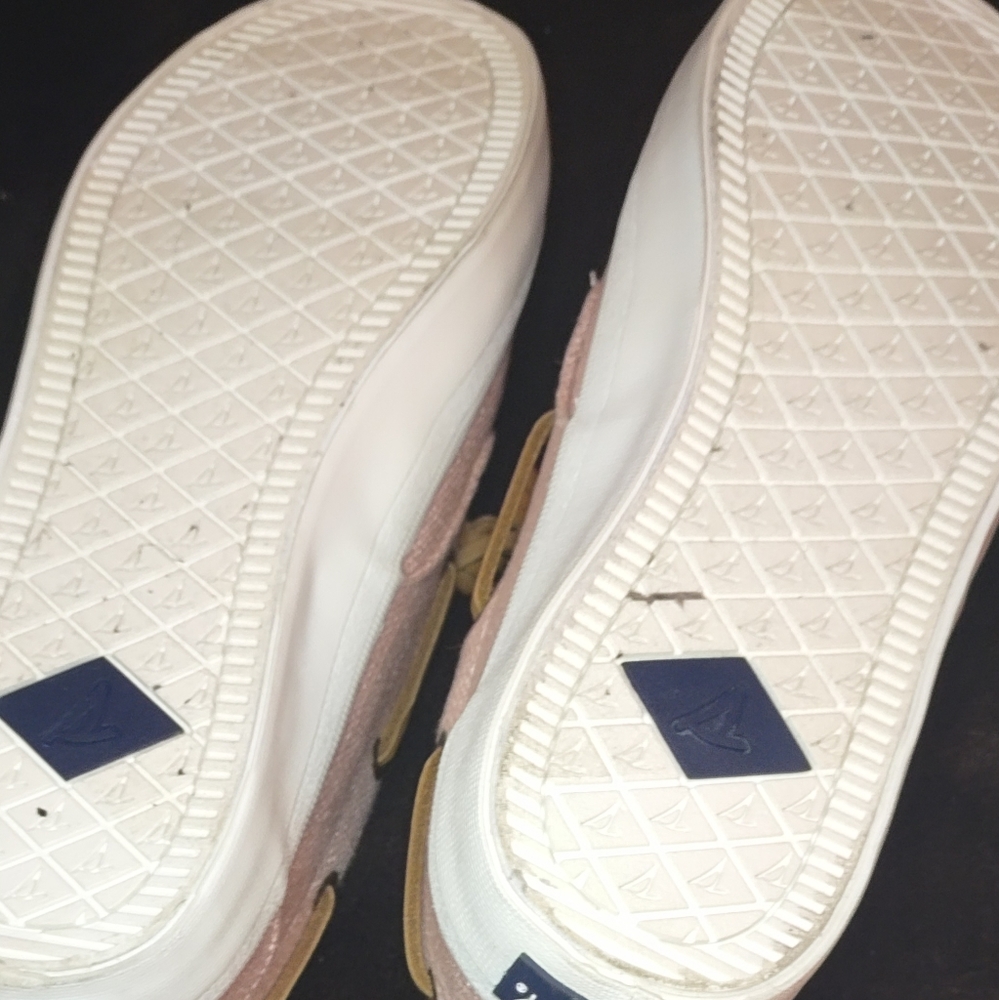 Shoes - Picture 2 of 3